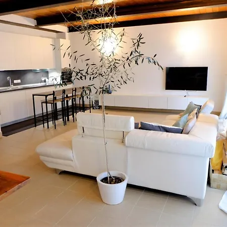 Borgo La Tabaccaia Del Mugello Apartment *